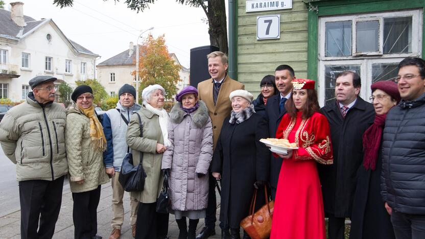 Karaimų gatvėje – meninis akcentas karaimų kalba