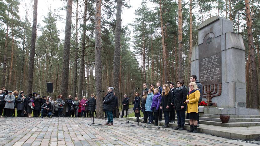 Panerių memoriale vyko Gyvųjų maršo procesija