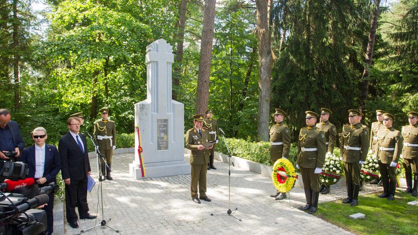 Monumentas žuvusiesiems už Lietuvos laisvę