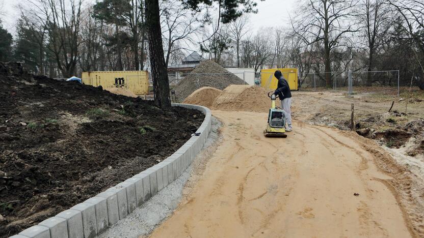 Procesas: Poilsio parko atnaujinimas vyksta be didesnių trukdžių.