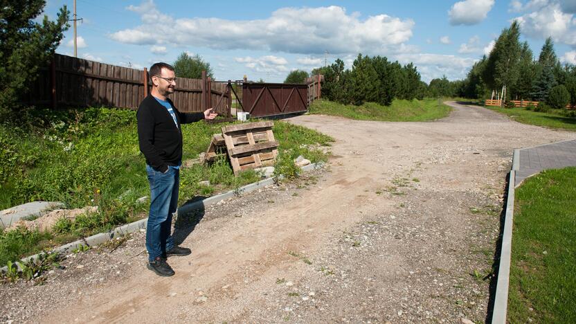 Padėtis: R.Speičys tikina, kad tiekėjas nepristatė viso sutarto kiekio trinkelių.