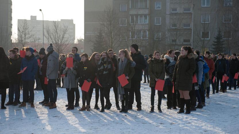 Gimnazistų sveikinimai Lietuvai