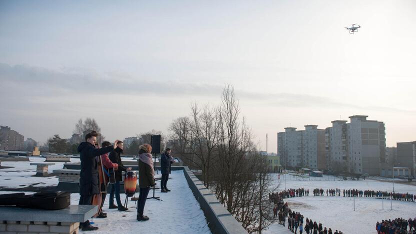 Gimnazistų sveikinimai Lietuvai