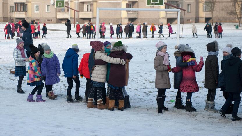 Gimnazistų sveikinimai Lietuvai