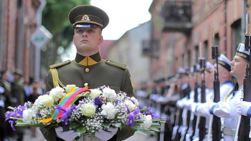 Pagerbė: žydų karių atminimo ceremonijos akimirka.