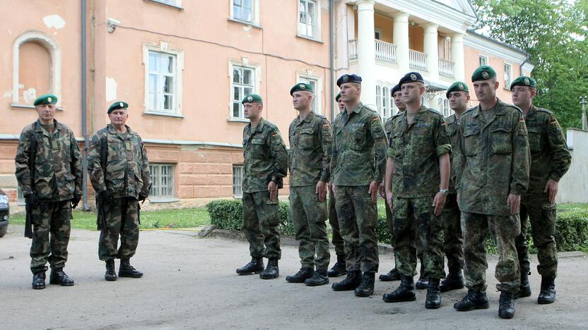 Fredoje sutvarkyti vokiečių karių kapai