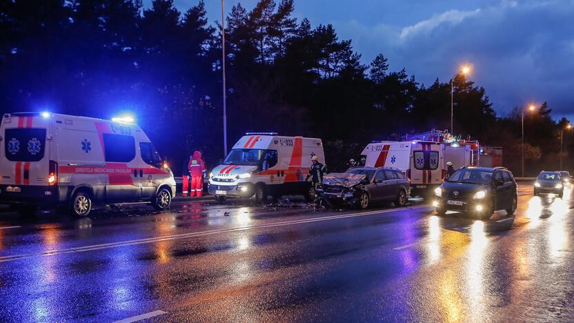 Avarija ant Lideikio gatvės viaduko