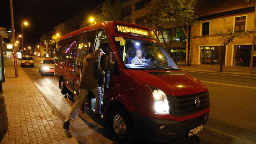 Nuveš: vėlyvam naktinio autobuso keleiviui pasisekė.