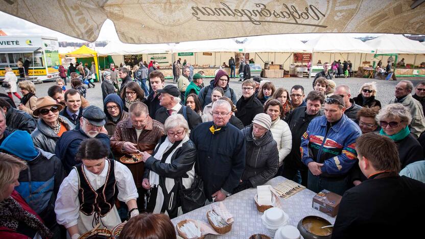 "Agrobalt" parodoje iškeptas rekordinis vėdaras