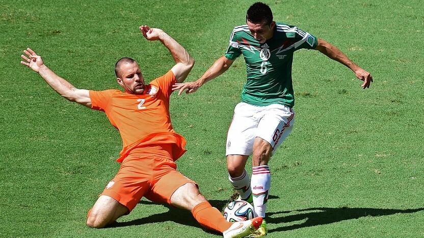 Pasaulio futbolo čempionatas: Meksika - Nyderlandai