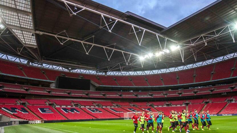 Lietuvos futbolo rinktinės treniruotė "Wembley" stadione