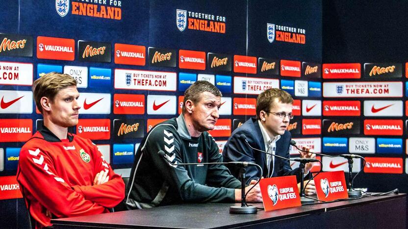 Lietuvos futbolo rinktinės treniruotė "Wembley" stadione