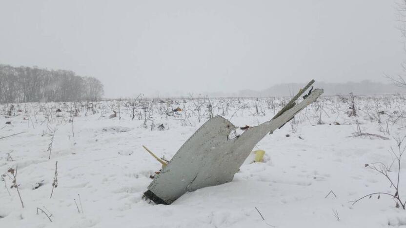 Pamaskvėje sudužo keleivinis lėktuvas