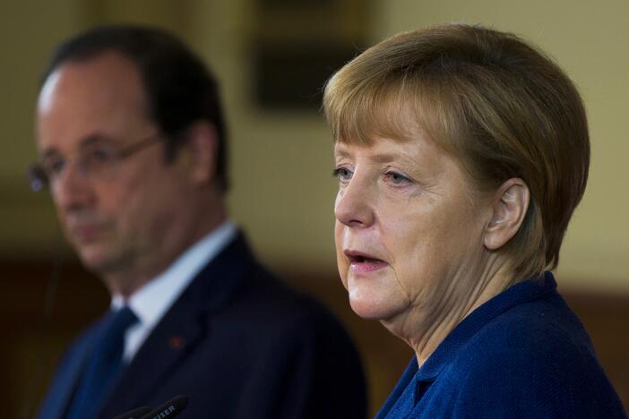 Angela Merkel ir Francois Hollande