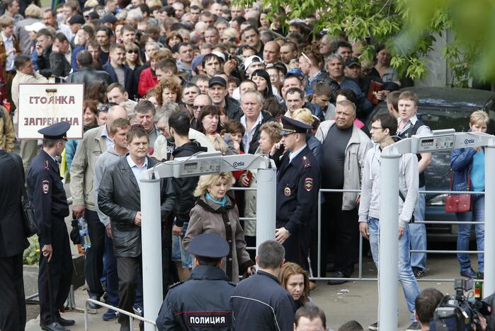 Referendumas dėl nepriklausomybės Rytų Ukrainos Donecko ir Luhansko srityse