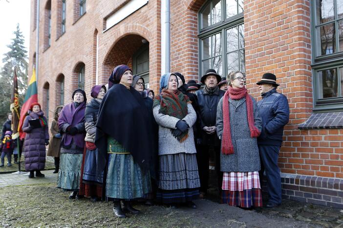 Atidengta atminimo lenta A.Ramanauskui-Vanagui