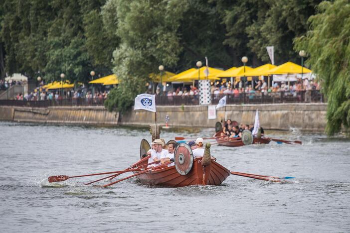 "Drakonų" laivų lenktynės 2018