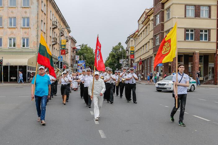 Klaipėda iškilmingai švenčia Valstybės dieną