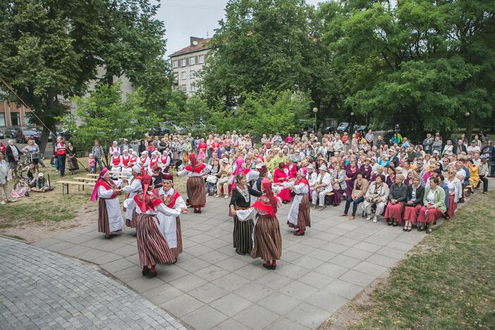 Klaipėda iškilmingai švenčia Valstybės dieną