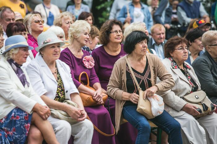 Klaipėda iškilmingai švenčia Valstybės dieną