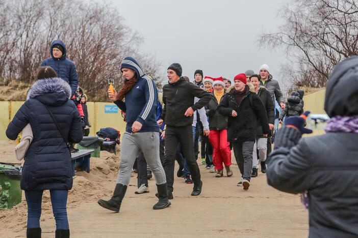 Maudynės jūroje 2017 metų rytą