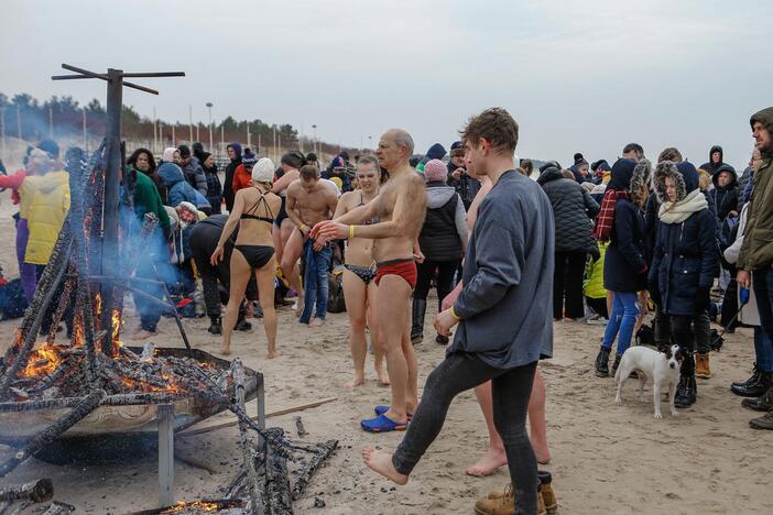 Sveikuolių maudynės Palangoje