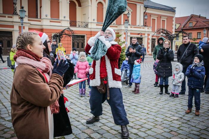 Šeimų popietė su Kalėdų Seneliu