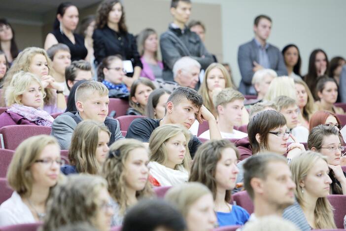 Klaipėdos universitetas pasveikino studentus