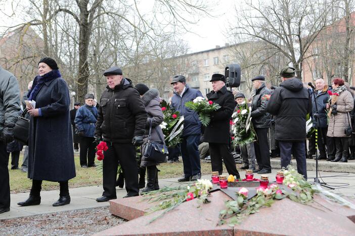 Veteranai minėjo raudonosios armijos įžengimo į Klaipėdą metinės