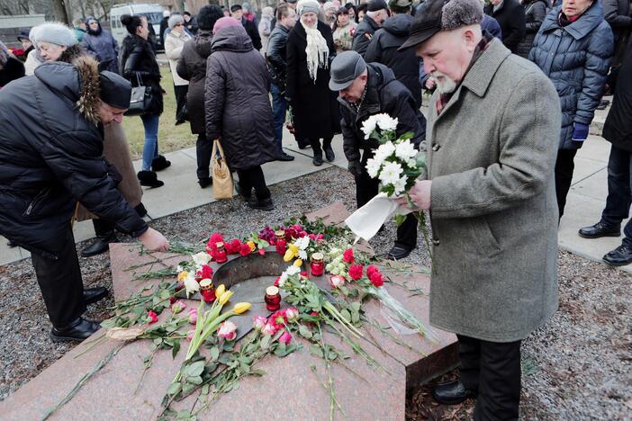 Veteranai minėjo raudonosios armijos įžengimo į Klaipėdą metinės