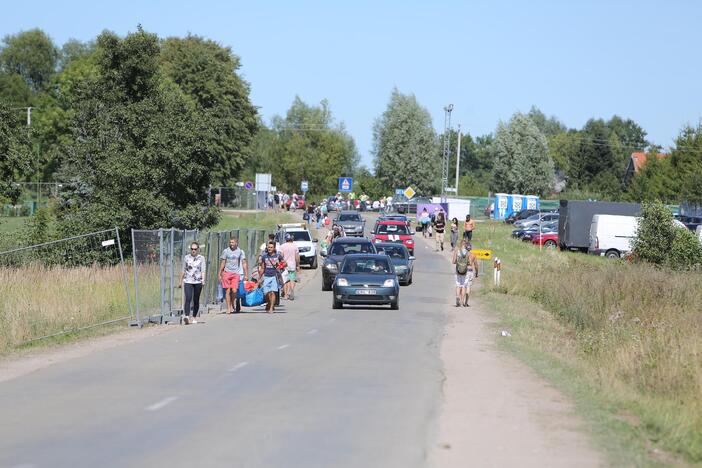 Į Karklę plūsta festivalio dalyviai