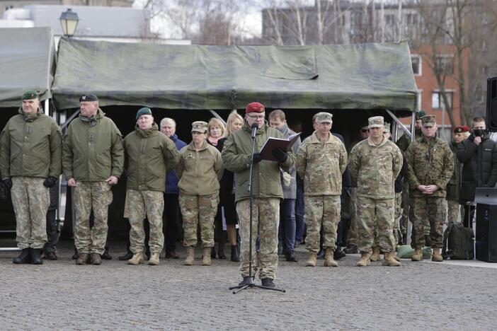 Uostamiestyje – vadų pasikeitimo ceremonija