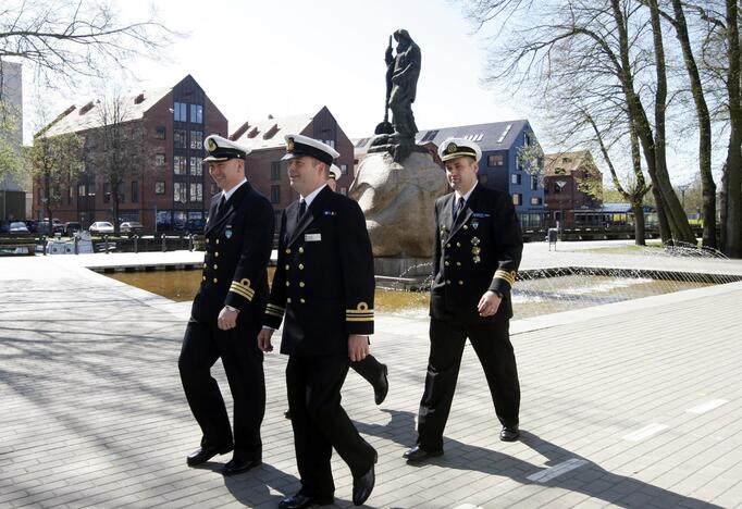 Pratybų "Baltic Fortress" karinių laivų vadai Klaipėdoje