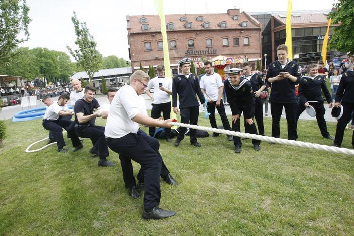 Laivų parade - pramogų vajus