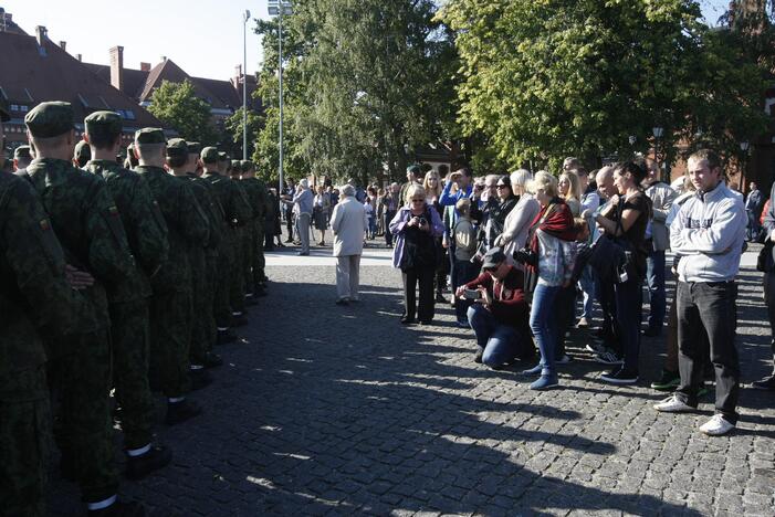 Savanorių karo priesaika