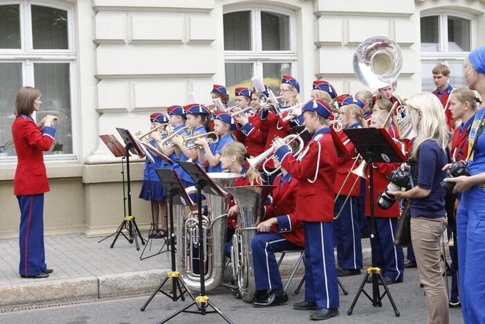 Jūros šventės vėliavos pakėlimo ceremonija