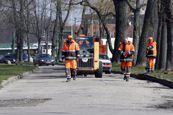 Klaipėdoje duobių remontas pradėtas anksčiau