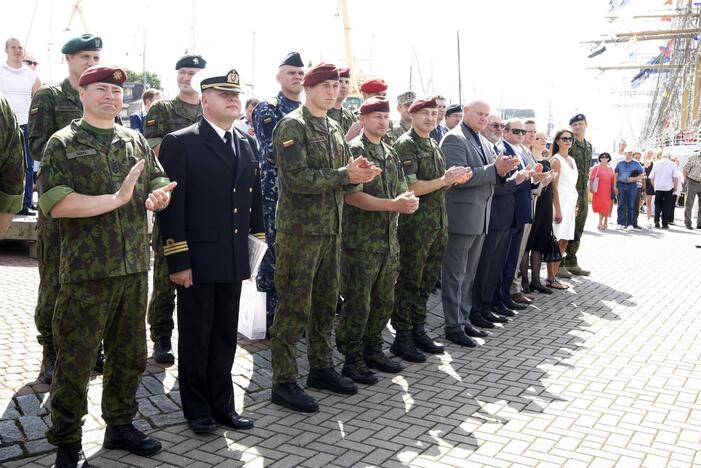 Vadų pasikeitimo ceremonija