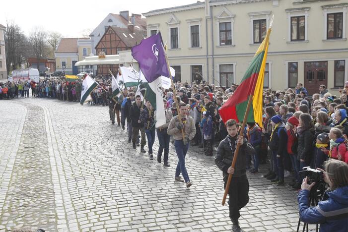 Skautų žygis Klaipėdoje