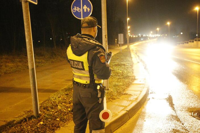 Naktinis policijos reidas Klaipėdos gatvėse