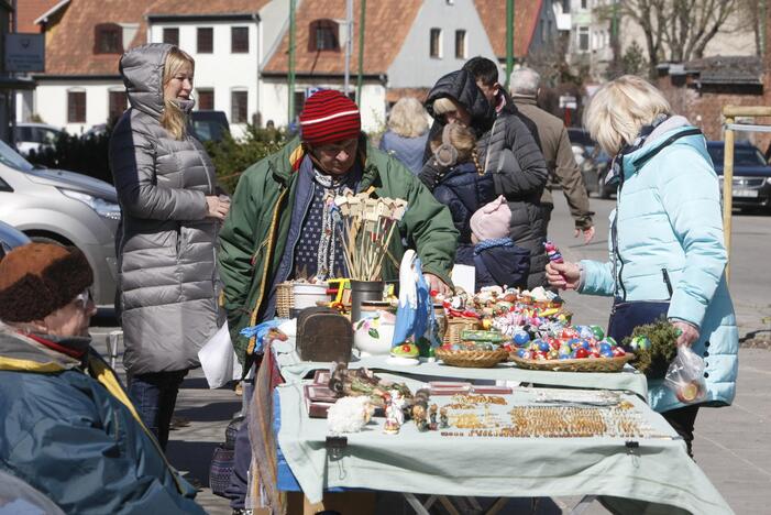 Verbų sekmadienis išjudino klaipėdiečius