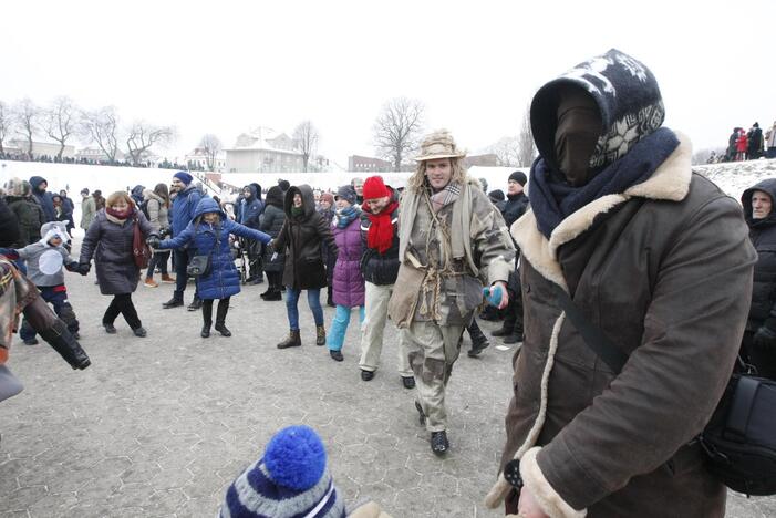 Klaipėdiečiai nenusižengė tradicijoms: per Užgavėnes išdykavo ir sudegino Morę