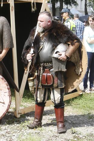 Kuršių ir vikingų stovykla