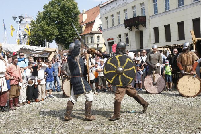 Kuršių ir vikingų stovykla