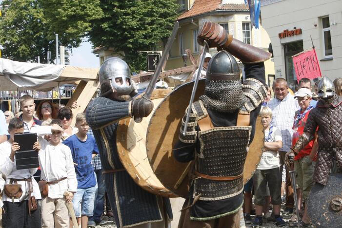 Kuršių ir vikingų stovykla