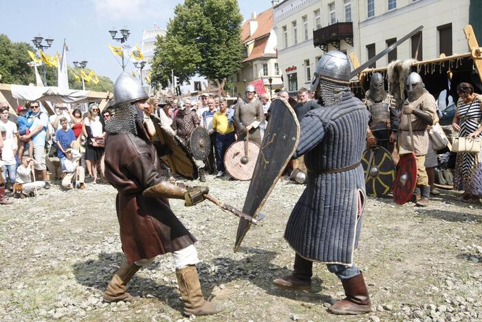 Kuršių ir vikingų stovykla