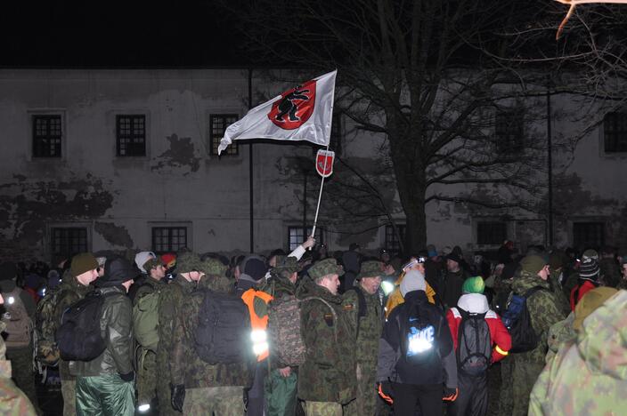 Naktininis žygis sukilimo dalyvių keliais 