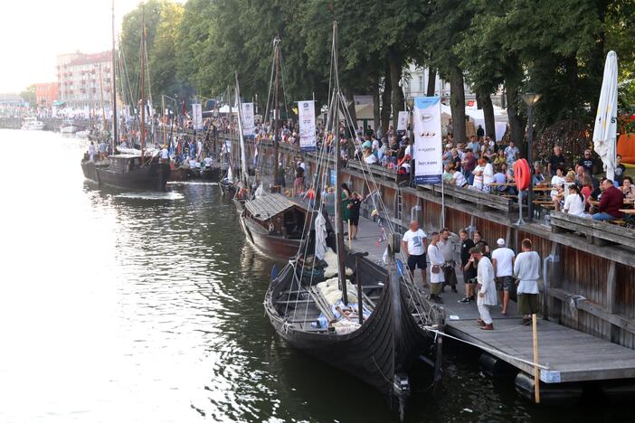 Smalsuoliai gėrėjosi „Dangės flotilės“ laivais