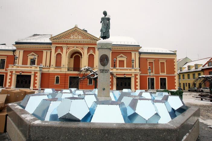 Teatro aikštėje – beveik Kalėdos