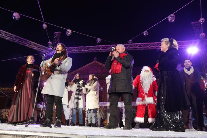 Klaipėdoje įžiebta pagrindinė miesto eglė!